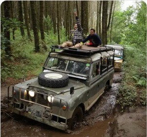Keseruan Offroad Cikole di Lembang Bandung